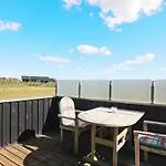 度假居 4 Person In 洛肯